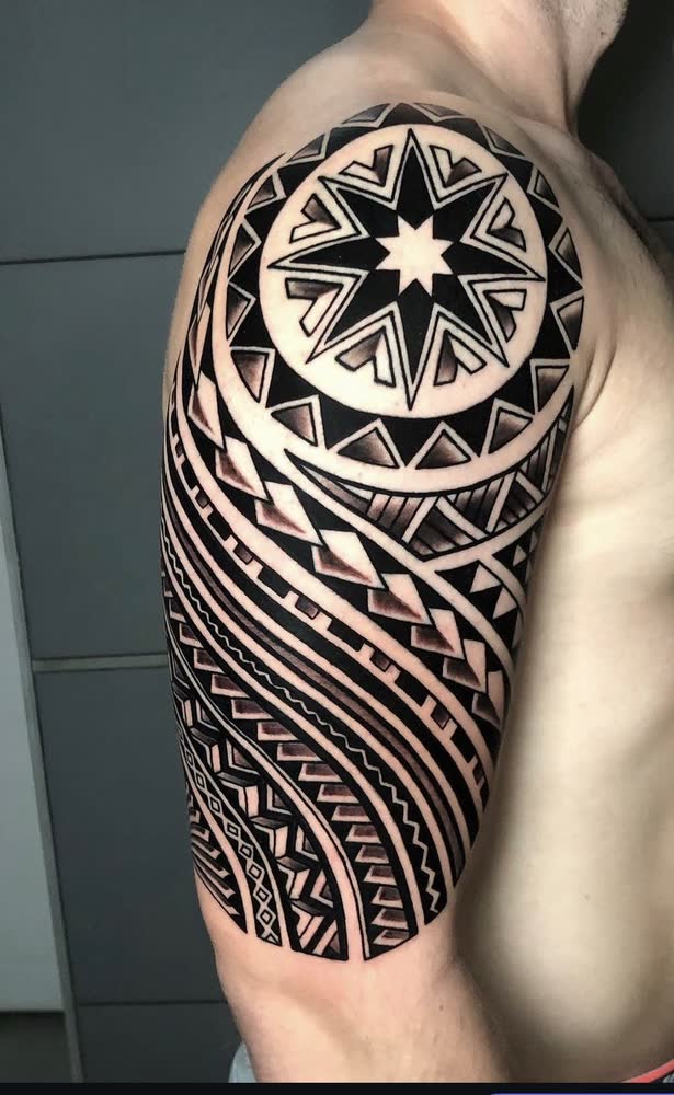 Tatuaje realizado por Luis en Iguana Tattoo Studio Tenerife