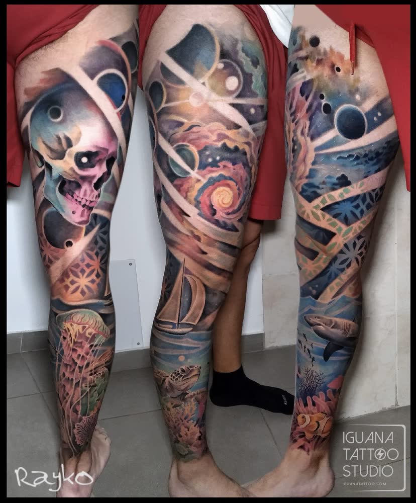 Tatuaje a color de Rayko, estudio de Tenerife